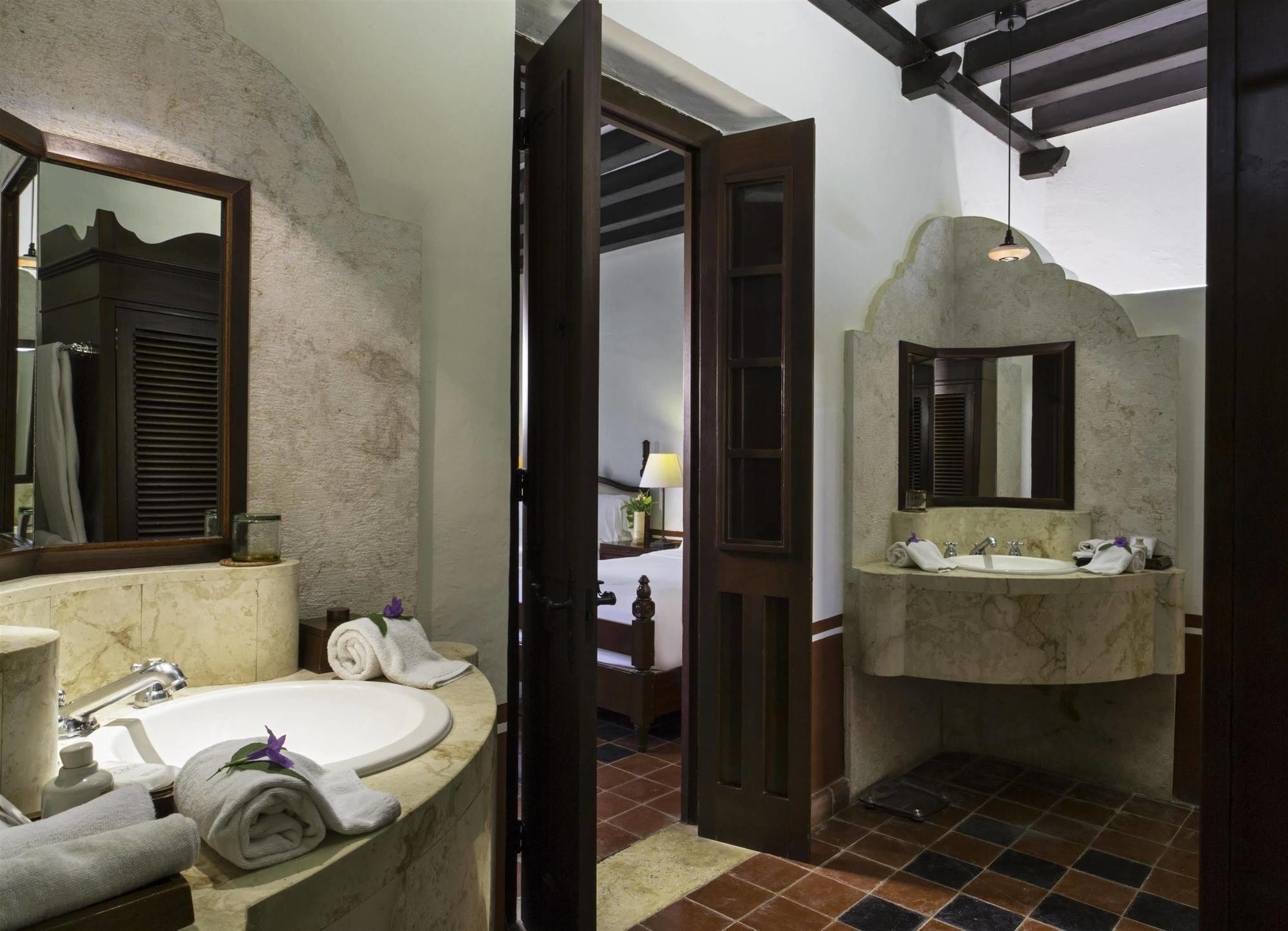 Hacienda Campeche Hotel Bagian luar foto